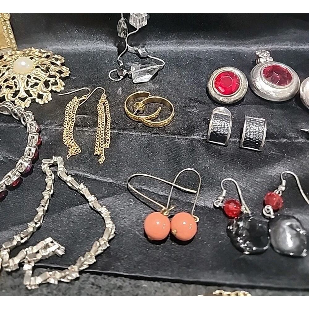 misc lot jewelry vintage Over 30 Pieces - Picture 5 of 14
